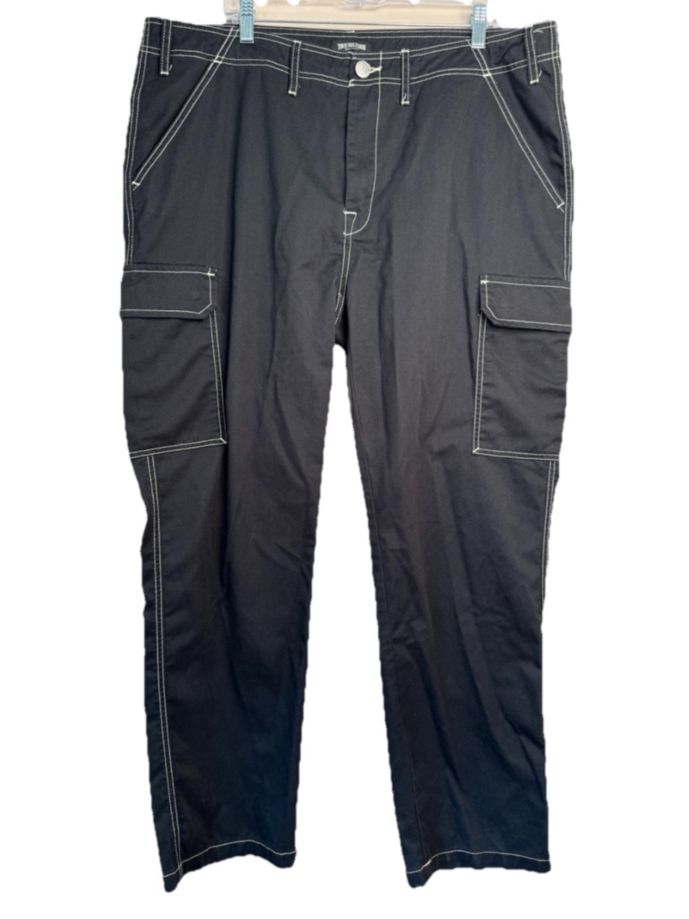 True Religion Jet Black Cargo Pants Men’s Size 38 (White Stitch) $159